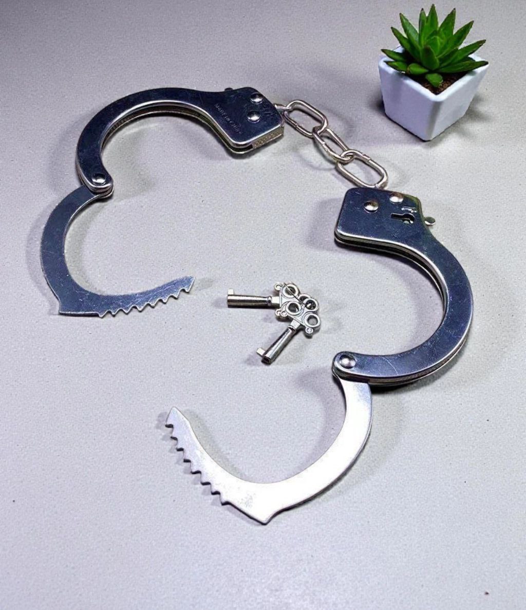 Kama Cuffs - Image 3